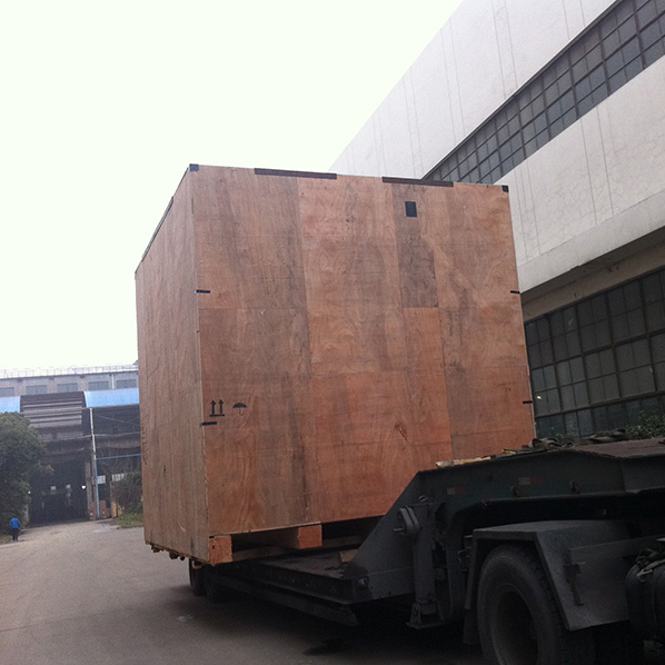 大型鼓風機50T級以上木箱